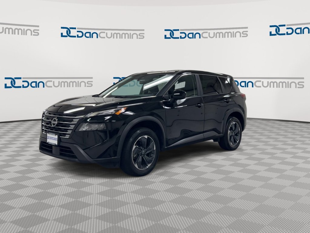 Used 2024 Nissan Rogue SV FWD image 4