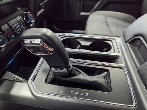 Used 2020 Ford F150 XLT w/ Equipment Group 302A Luxury AWD/4WD image 36
