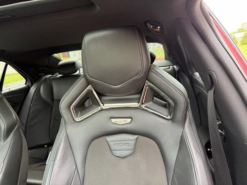 Used 2018 Cadillac ATS V w/ Luxury Package image 17