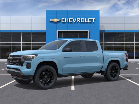 New 2026 Chevrolet Colorado Z71 image 2