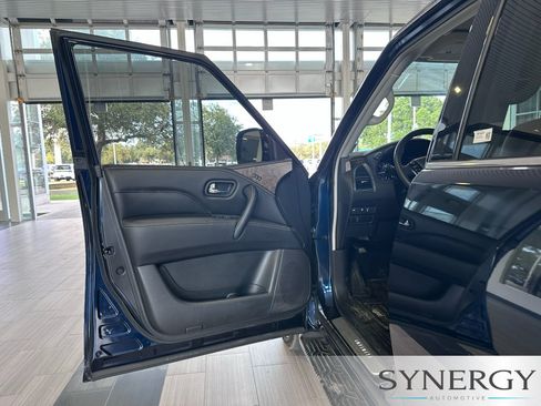 Used 2023 INFINITI QX80 Premium Select w/ Cargo Package RWD image 24