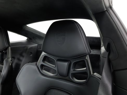 Used 2022 Porsche 911 GT3 image 17