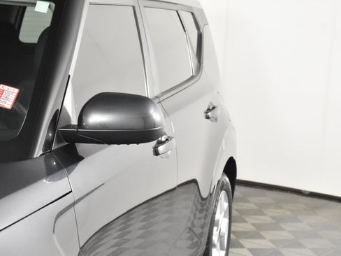 Used 2023 Kia Soul LX w/ Option Group 015 image 13