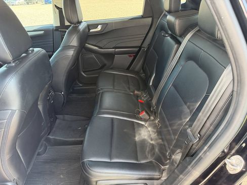 Used 2022 Ford Escape SEL FWD image 15