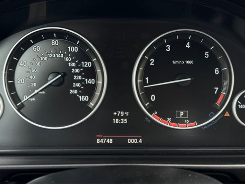 Used 2012 BMW 550i xDrive Sedan AWD/4WD image 13