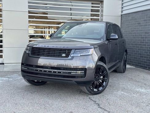 New 2026 Land Rover Range Rover Long Wheelbase SE image 1