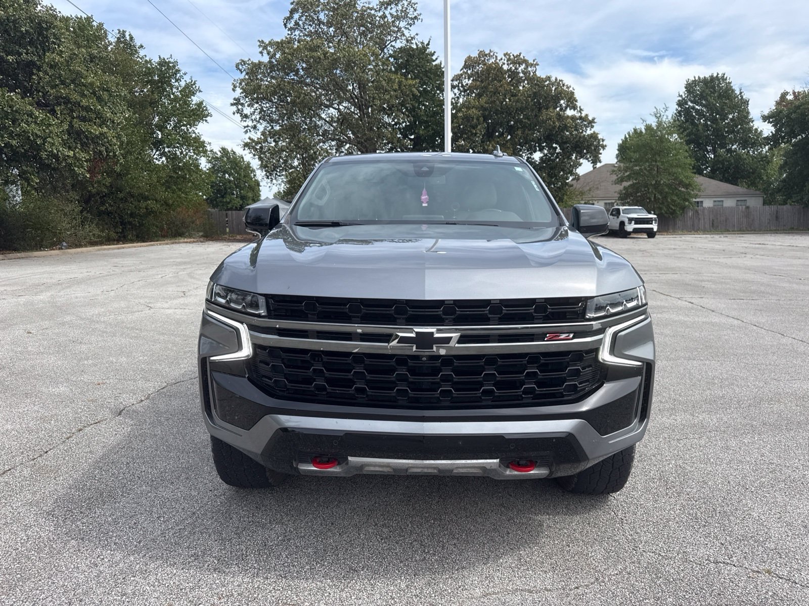Used 2022 Chevrolet Suburban Z71 w/ Z71 Off-Road Package AWD/4WD image 2
