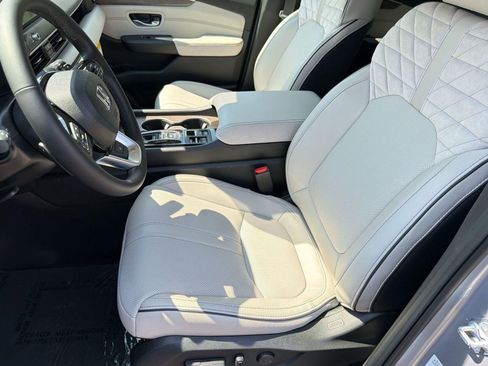 New 2026 Honda Pilot Elite image 5