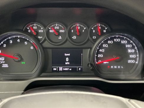 Used 2023 Chevrolet Silverado 1500 Custom AWD/4WD image 16