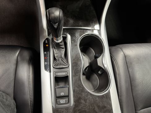 Certified 2020 Acura TLX w/ Technology Package image 28