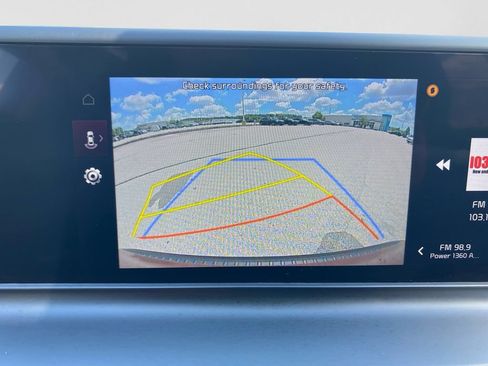 Used 2024 Kia Seltos S AWD/4WD image 26
