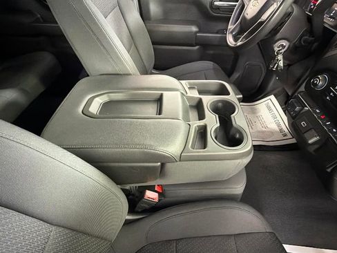 Used 2020 Chevrolet Silverado 1500 Custom w/ Custom Value Package RWD image 35