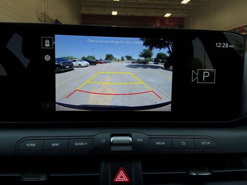 Used 2025 Kia K4 FWD image 32