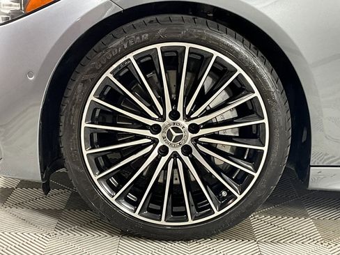 Used 2024 Mercedes-Benz C 300 Sedan image 29