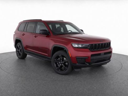 Used 2023 Jeep Grand Cherokee L Laredo AWD/4WD image 2