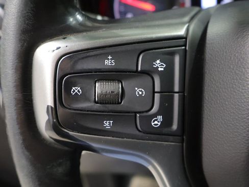 Used 2020 Chevrolet Silverado 3500 LTZ w/ LTZ Premium Package image 36