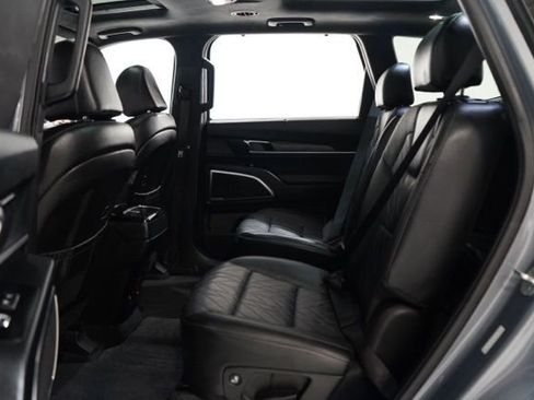 Used 2023 Kia Telluride SX Prestige X-Pro AWD/4WD image 35
