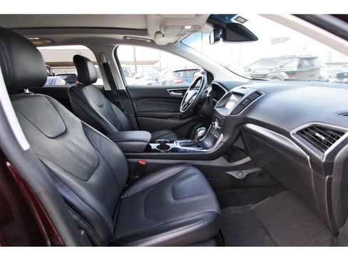 Used 2017 Ford Edge Titanium w/ Equipment Group 302A FWD image 24