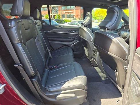 Certified 2024 Jeep Grand Cherokee L Overland w/ Luxury Tech Group IV AWD/4WD image 45