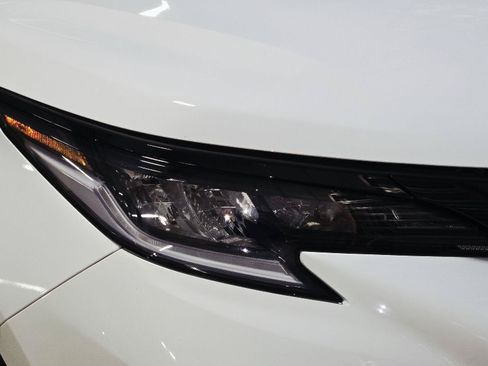 Used 2026 Toyota Sienna XSE FWD image 65
