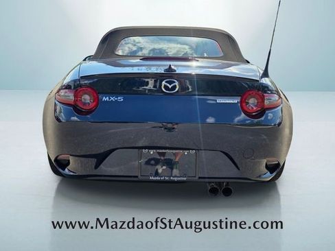 New 2026 MAZDA MX-5 Miata Club w/ Interior Package RWD image 4