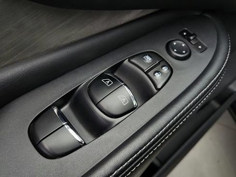 Used 2018 Nissan Murano SL AWD/4WD image 23