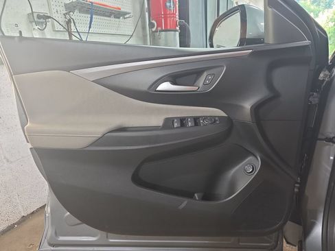 New 2026 Buick Envista Avenir FWD image 25