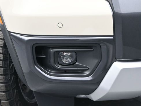 New 2025 Ford Ranger XLT w/ FX4 Off-Road Package AWD/4WD image 14