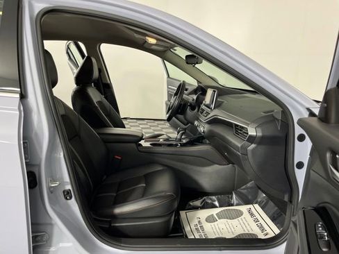 Used 2024 Nissan Altima 2.5 SR FWD image 27