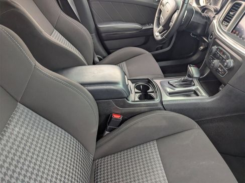 Used 2022 Dodge Charger GT w/ Blacktop Package image 11