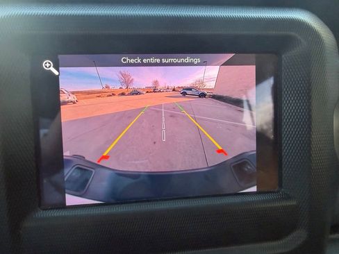 Used 2021 Jeep Gladiator Sport image 20