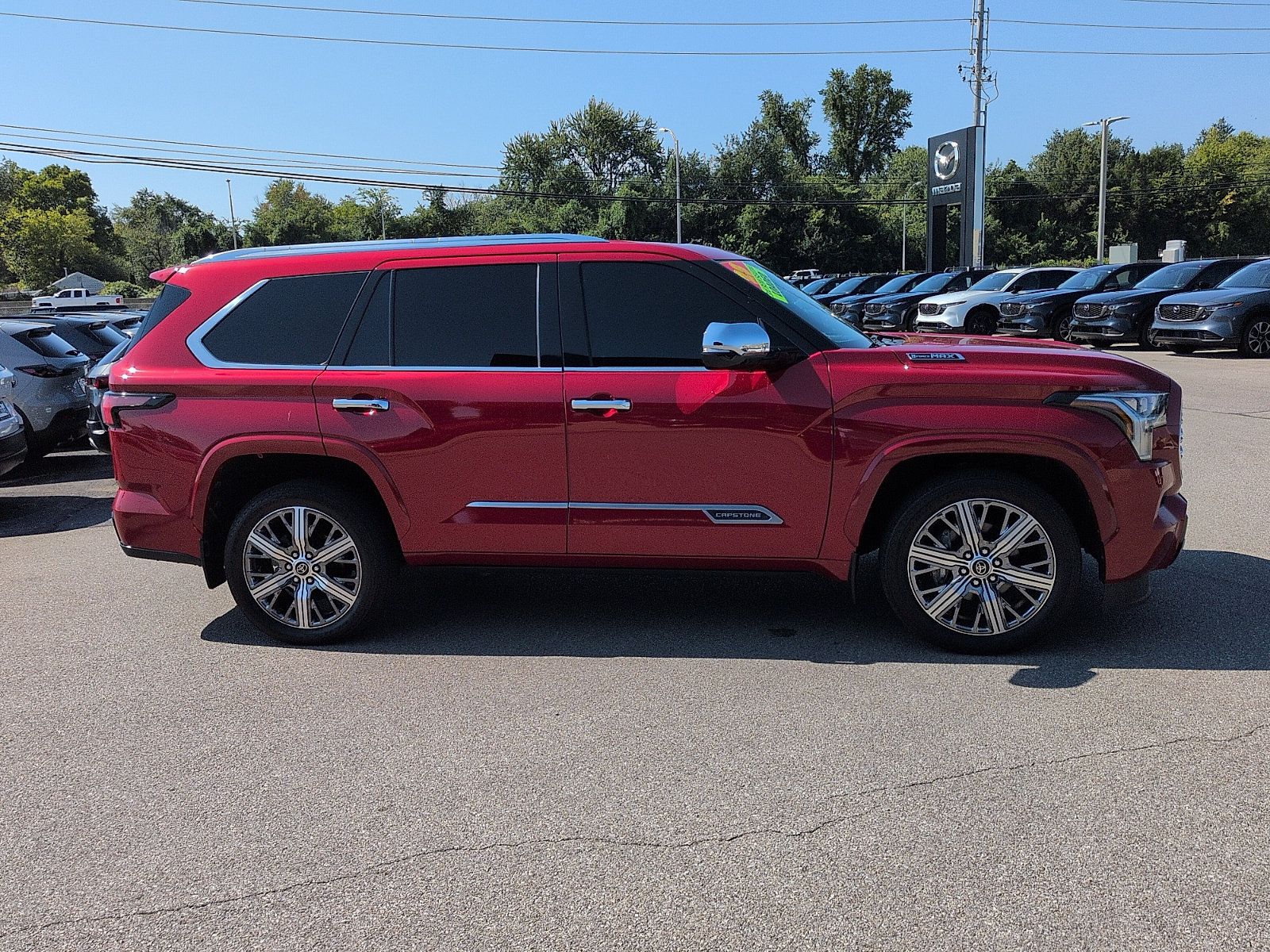 Used 2023 Toyota Sequoia Capstone AWD/4WD image 2