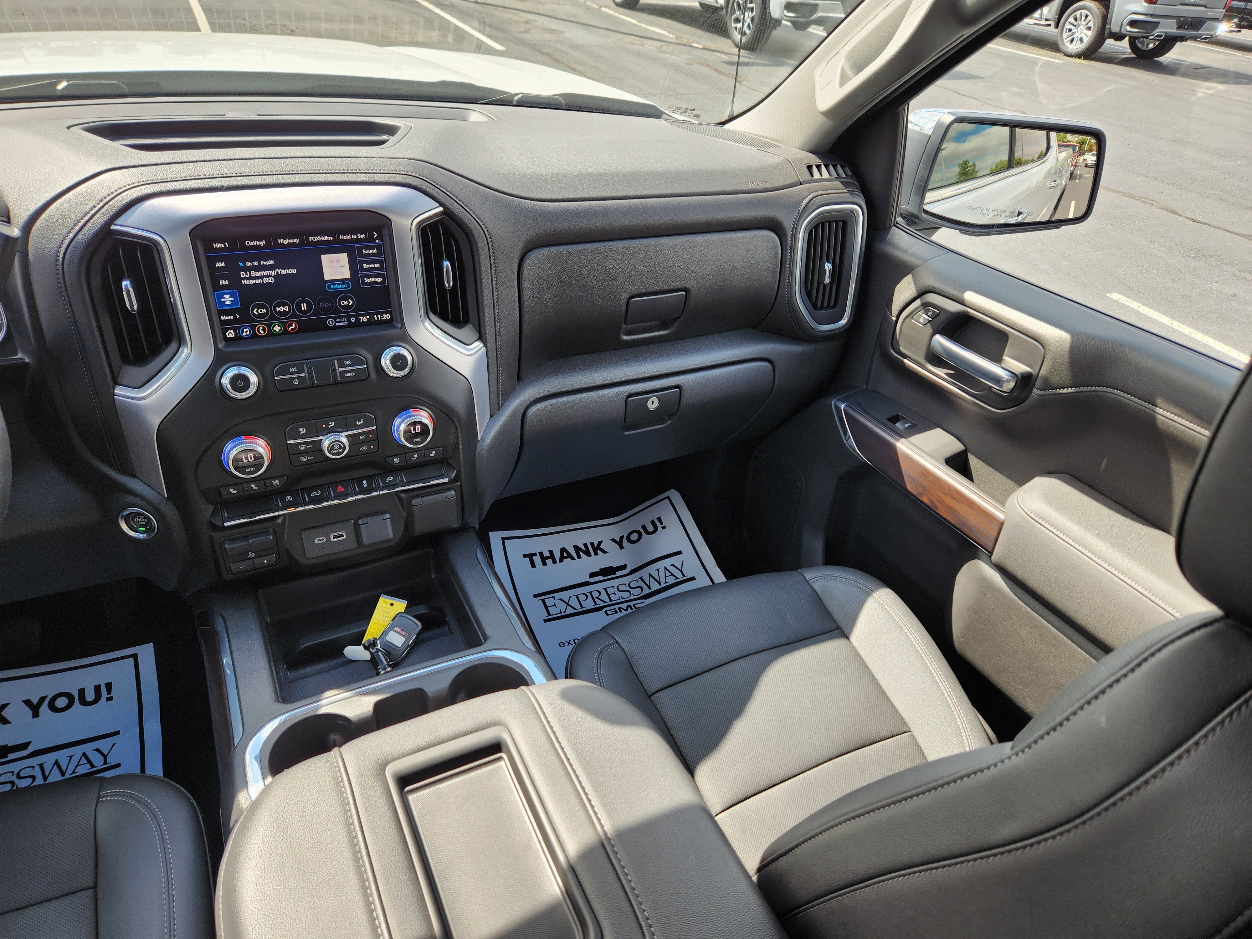 Used 2021 GMC Sierra 1500 SLT w/ SLT Premium Package AWD/4WD image 17