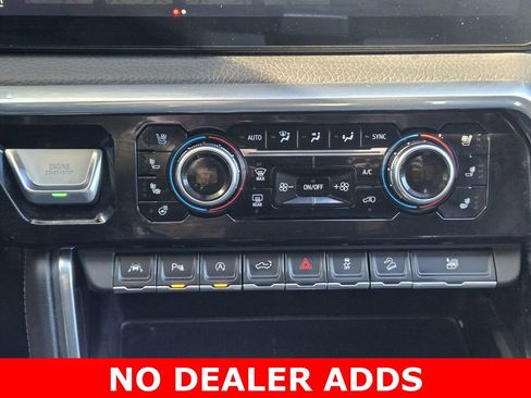 Used 2024 GMC Sierra 1500 Denali image 16