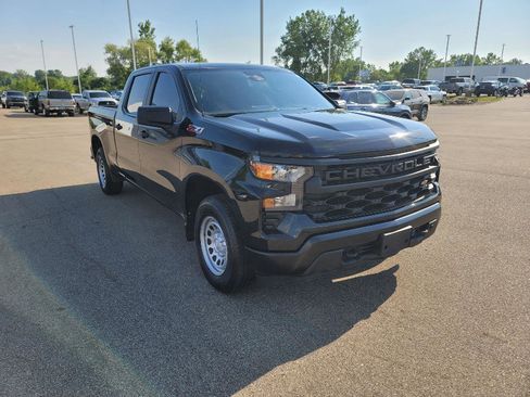 Used 2023 Chevrolet Silverado 1500 W/T w/ WT Value Package AWD/4WD image 10