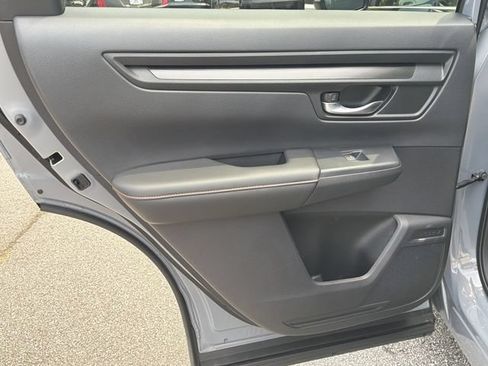 Used 2024 Honda CR-V Sport image 23