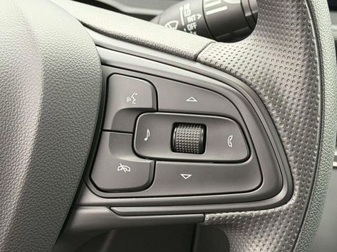 New 2026 Buick Envista Preferred w/ Advanced Safety Package image 13