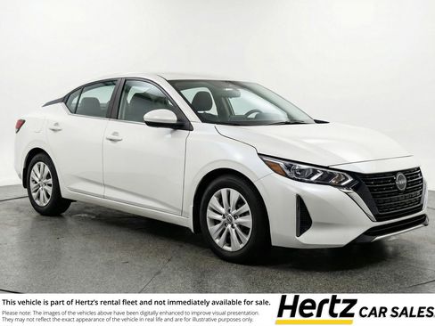 Used 2025 Nissan Sentra S FWD image 1