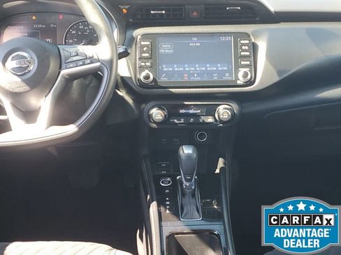 Used 2021 Nissan Kicks SV image 31
