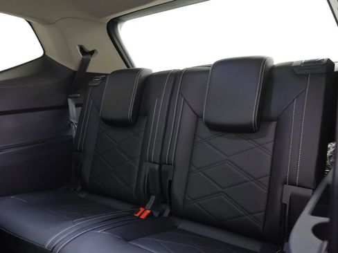 New 2026 Volkswagen Atlas SE w/ Panoramic Sunroof Package image 14