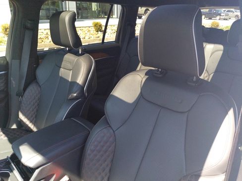 Used 2023 Jeep Grand Cherokee L Summit image 14