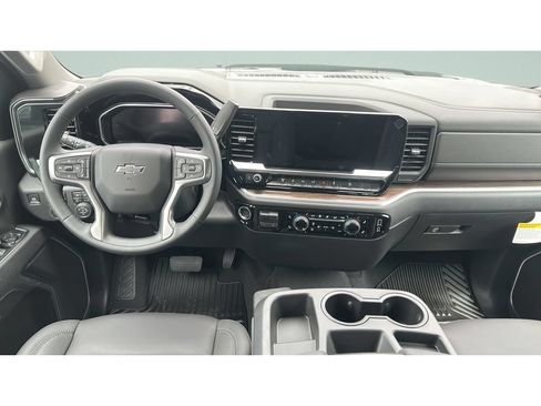 New 2026 Chevrolet Silverado 2500 LT w/ Trail Boss Package AWD/4WD image 8