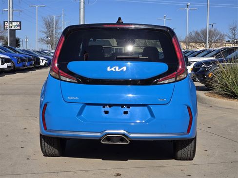 Certified 2024 Kia Soul GT-Line image 13