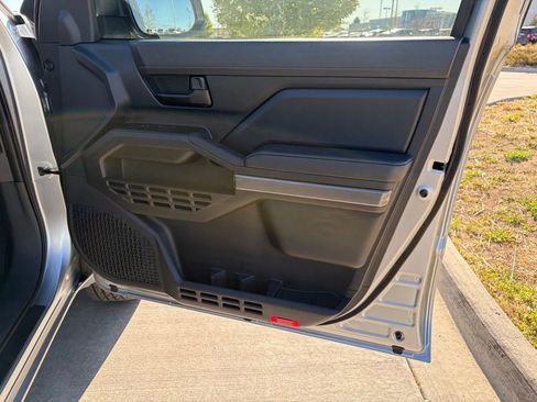New 2026 Toyota Tacoma SR5 AWD/4WD image 16