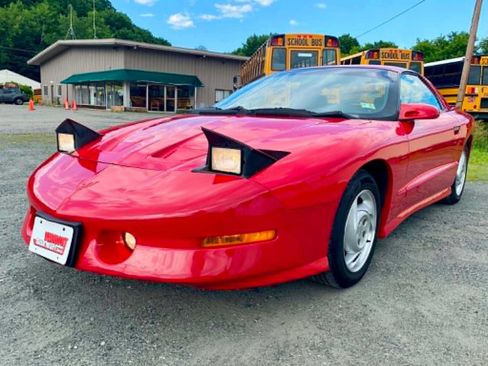 Used 1994 Pontiac Firebird Formula RWD image 10