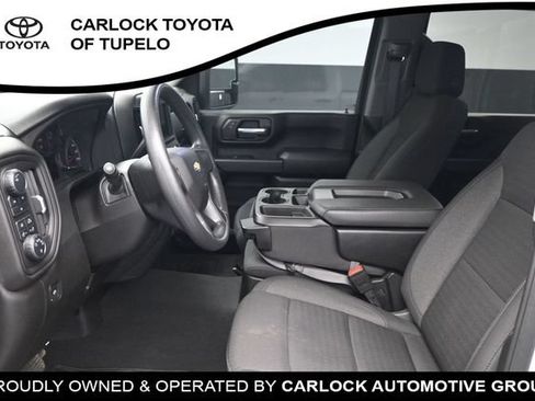 Used 2025 Chevrolet Silverado 2500 Custom w/ Custom Value Package AWD/4WD image 12