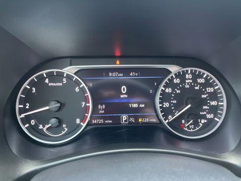 Used 2024 Nissan Sentra SV image 20