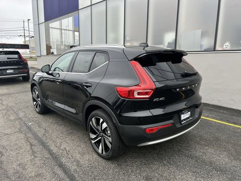 Certified 2025 Volvo XC40 B5 Ultra w/ Protection Package Premier image 6