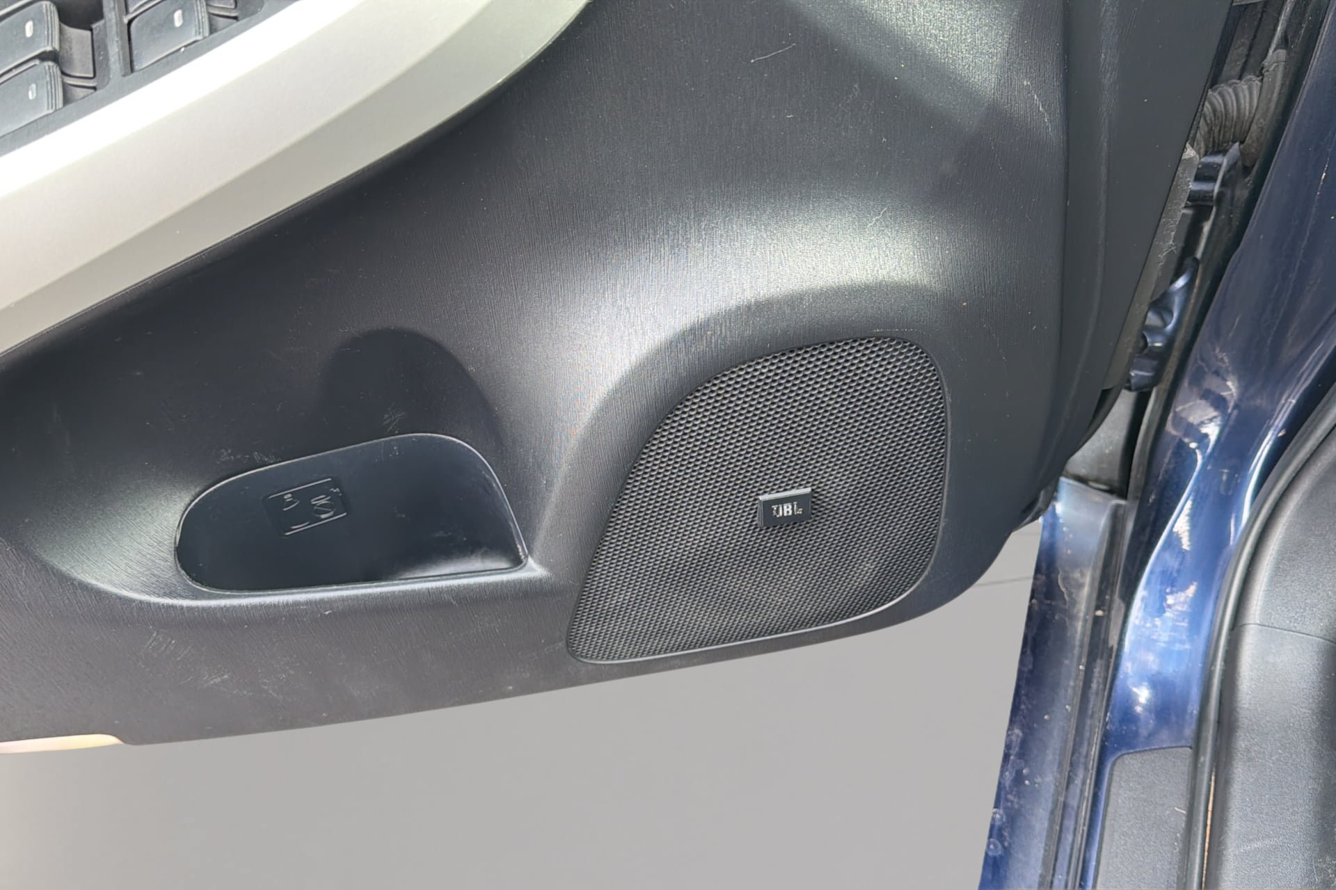 Used 2015 Toyota Prius Four FWD image 32
