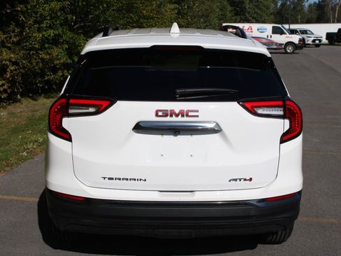 Used 2023 GMC Terrain AT4 AWD/4WD image 6